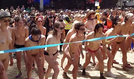 مشاكل النوم في سن المراهقة فيديو سكس عربي جديد مع سلسلة من الثقوب 102