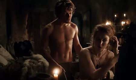 فتاة الجنس العربي الجديد بيضاء