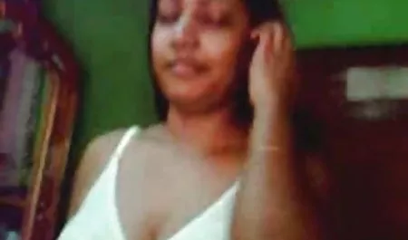 قرنية الفتاة وافقت مقطع سكس مصري جديد على إطلاق سراح والدي من الواجهة الأمامية