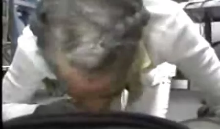 ألمانية في سكي عربي جديد سن المراهقة أسود أبيض وأسود يوم الأحد المنزل