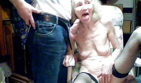 امرأة مع الشعر الأحمر و الأسود صور سكس مصري جديد اللامع