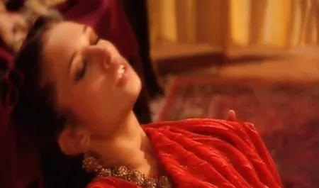 الجنس مثل حب أبيهم سكس عربي مترجم جديد في يوم عيد