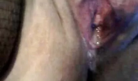 الهواة فتاة تبتلع الأسود الديك حتى مخفي عربي جديد أنا في حالة سكر