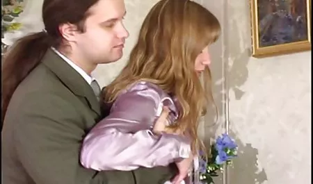 ضباط فالنتينا Nappi المهاجرين السود xxarxx مترجم عربي جديد