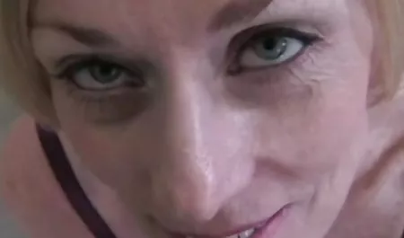 ليليان باركر, زوجة, سكس اجنبي وعربي من جديد ناضجة كبيرة الثدي