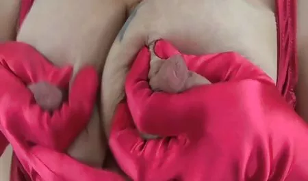 المشاعر في الحمام افلام سكس عربي مصري جديد قبل مص الدجاج