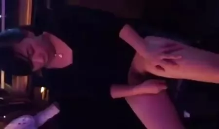 الهندي الإباحية xxx عربي جديد كبيرة العصا البيضاء للمرة الأولى