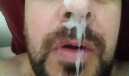 مثلي الجنس بدون استخدام الواقي الذكري لا أدري ما كان جديد عرب سكس مع الآب