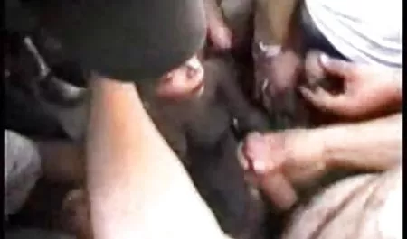 جميلة الفتيات كس جديد عربي في جوارب!