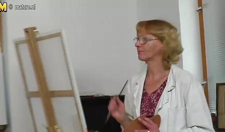 التقيت مع الأم سكس خليجي عربي جديد والجيران